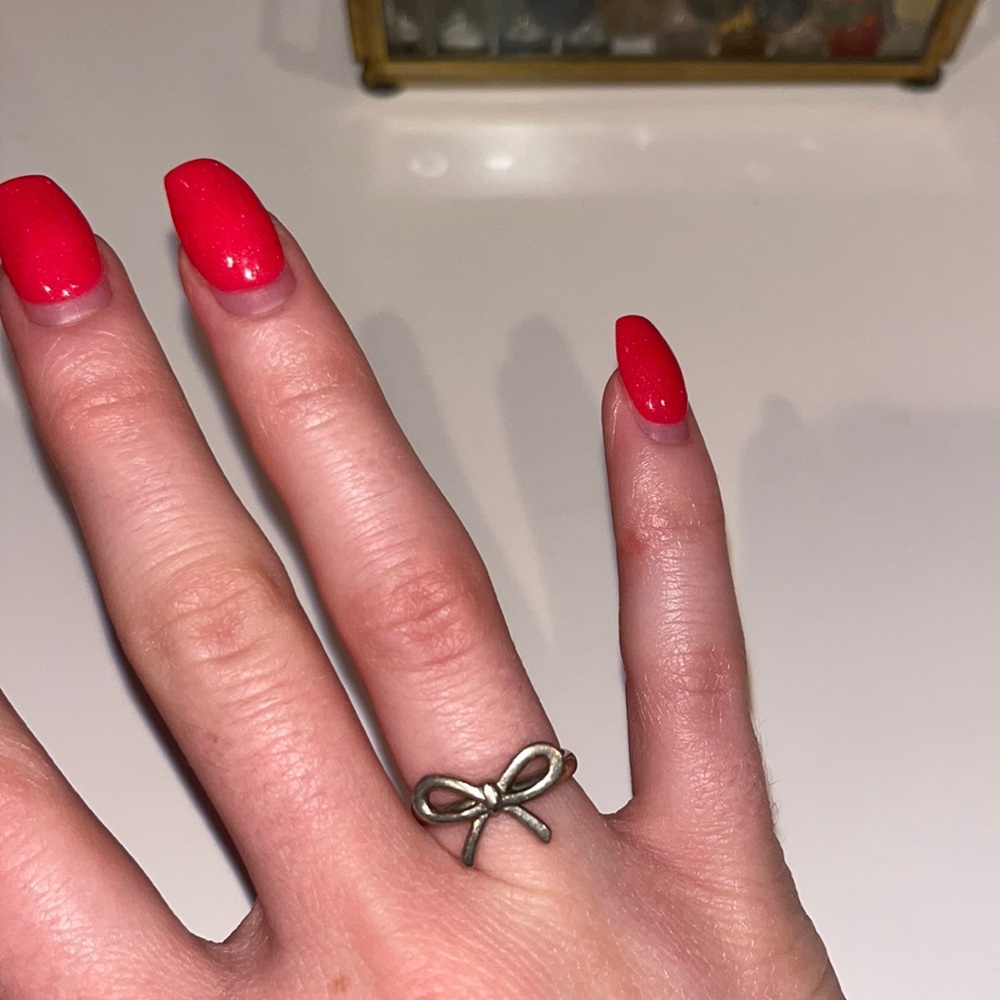 Tiffany bow ring